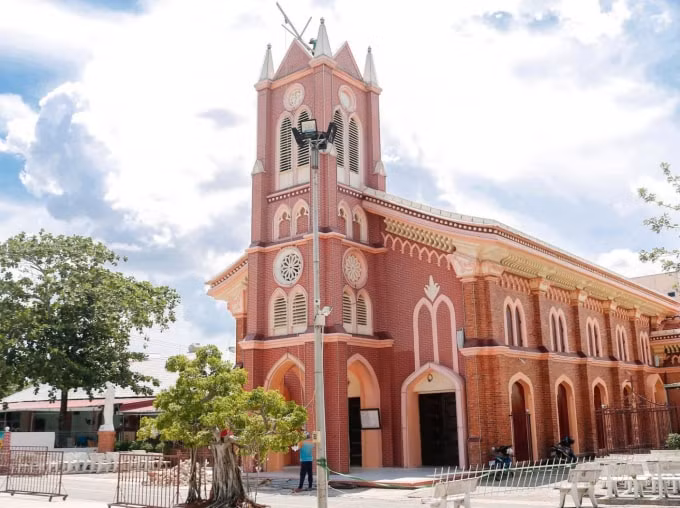 nhung dia diem du lich o thanh pho rach gia khong the bo qua hinh 5