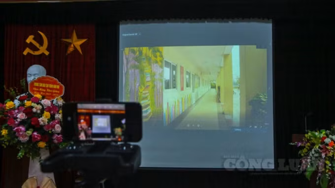 le khai giang dac biet co mot khong hai voi san truong ghe da hang cay vang lang hinh 13