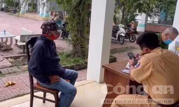 su dung giay to quan doi gia de thong chot kiem dich covid 19 hinh 1