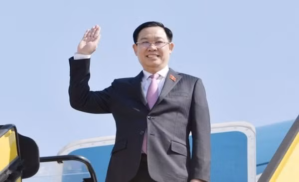 chu tich quoc hoi den cong hoa ao tham du hoi nghi wcsp5 hinh 1