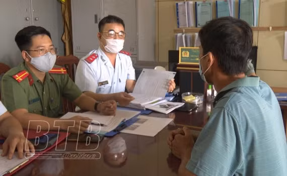 dang thong tin sai su that ve viec thai binh de nguoi ngoai tinh thong chot hinh 1