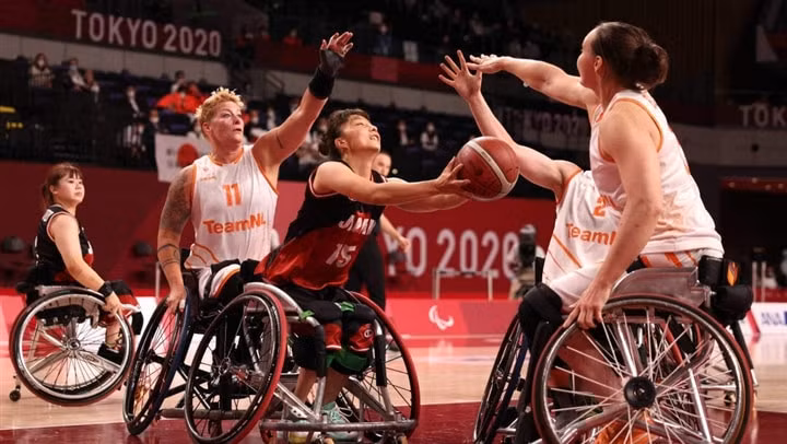 the van hoi paralympic tokyo 2020 chinh thuc be mac hinh 2