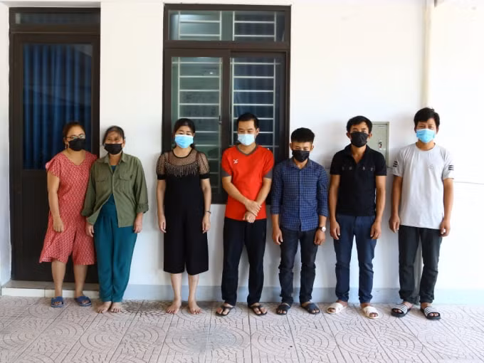 ha tinh khoi to 15 doi tuong tu tap danh bac trong mua dich hinh 4