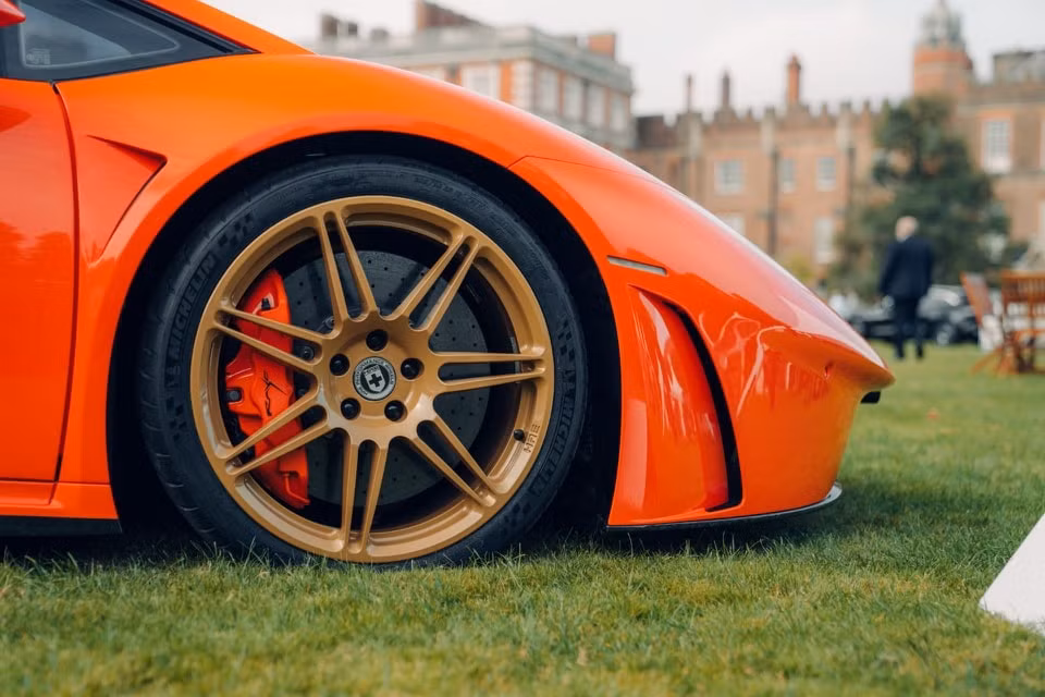 lamborghini huracan duoc tang suc manh len gan 1900 ma luc hinh 10