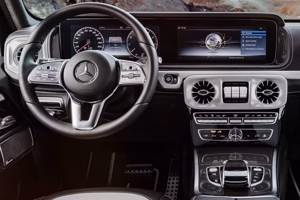 mercedes benz g class 2022 trong ham ho hon khi so huu goi ngoai that professional line hinh 7