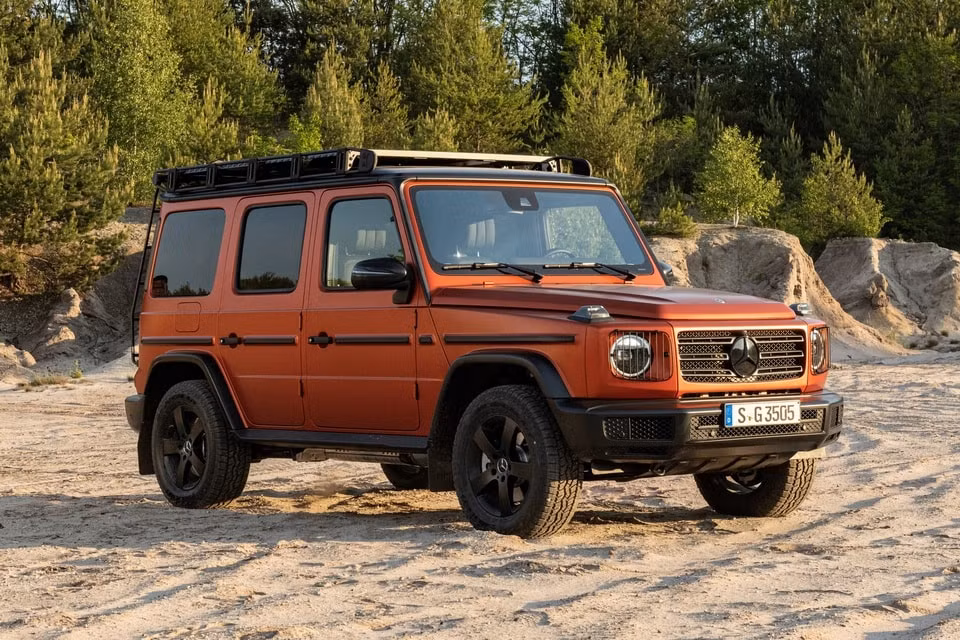 mercedes benz g class 2022 trong ham ho hon khi so huu goi ngoai that professional line hinh 8