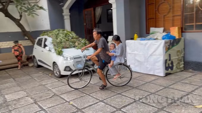 gia dinh 3 the he la cuu f0 mot thanh vien xung phong lam thien nguyen tra on doi hinh 2