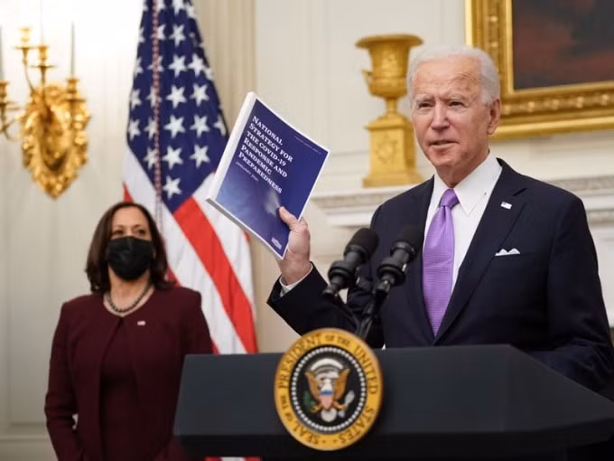 ong biden dua ra chien luoc moi chong lai bien the delta cua covid 19 hinh 1