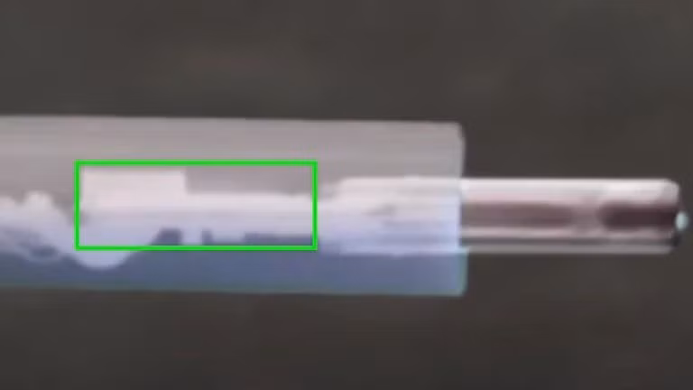 canh bao cap omg nhai cap lightning co the danh cap du lieu nguoi dung hinh 2