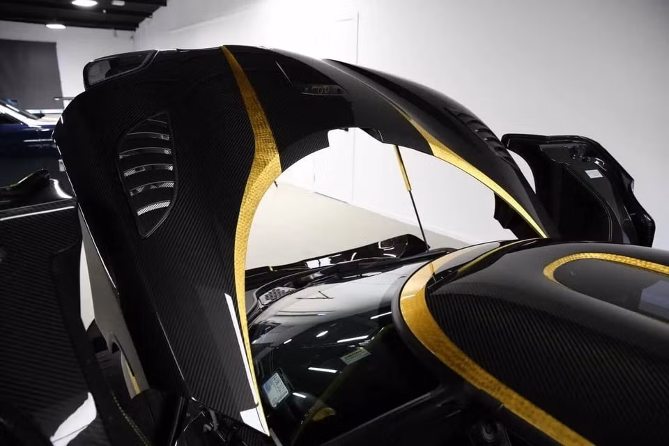 kham pha sieu pham koenigsegg agera s hundra doc nhat the gioi hinh 4