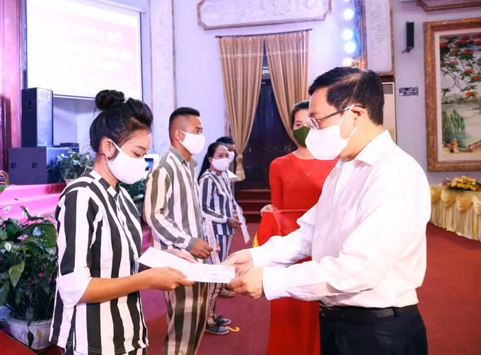 pho thu tuong pham binh minh dac xa moi chi la buoc khoi dau cho con duong huong thien hinh 1