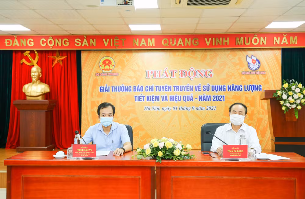 chinh thuc phat dong giai bao chi tuyen truyen ve su dung nang luong tiet kiem va hieu qua nam 2021 hinh 1