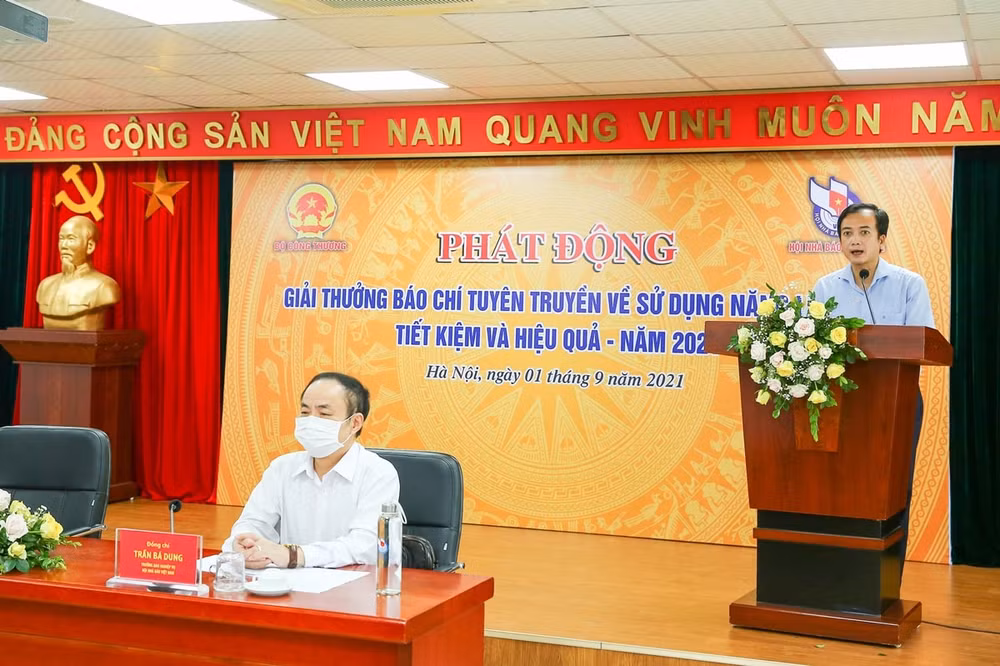 chinh thuc phat dong giai bao chi tuyen truyen ve su dung nang luong tiet kiem va hieu qua nam 2021 hinh 2