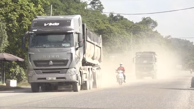 gan 4000 xe qua tai bi xu ly trong thoi diem dich benh covid 19 dien bien phuc tap hinh 1
