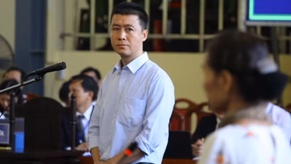 ky luat lanh dao tand tinh quang ninh vi giam thoi han tu sai quy dinh cho phan sao nam hinh 1