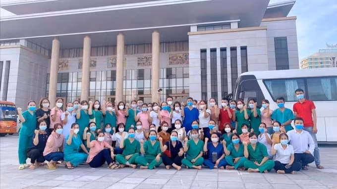 bac giang bac ninh chi vien hang tram can bo nhan vien y te ho tro ha noi hinh 1