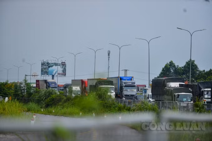 ha noi un tac keo dai tai tram kiem soat cao toc phap van cau gie hinh 9