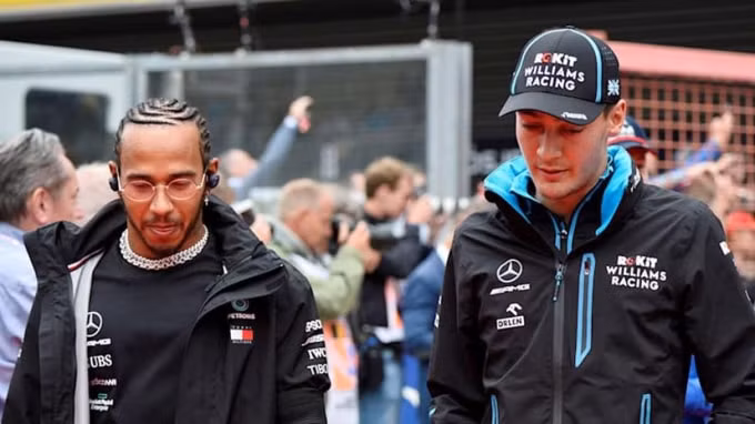 doi dua f1 mercedes chieu mo george russell sat canh cung lewis hamilton xay dung doi hinh toan anh mua giai f1 2022 hinh 1