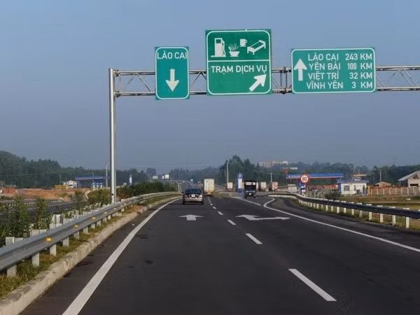 den nam 2030 co khoang 5000 km duong bo cao toc hinh 1