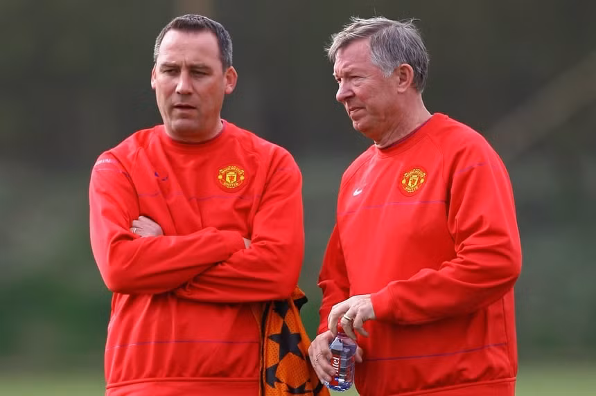 cuu tro ly man utd khong den viet nam vi mac covid 19 hinh 1
