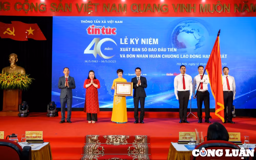 bao tin tuc kenh thong tin chinh thong khang dinh vi the chu luu cua hang thong tan quoc gia hinh 2
