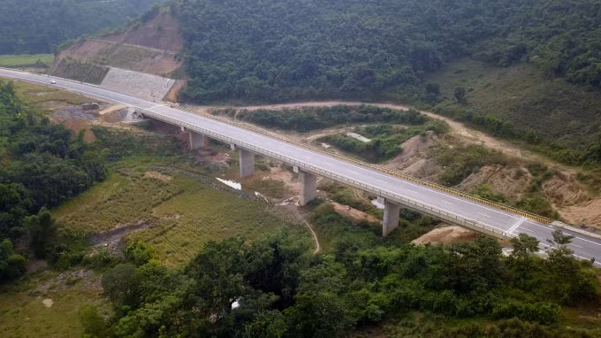 dieu chinh chu truong dau tu du an cai tao mo rong quoc lo 2 hinh 1