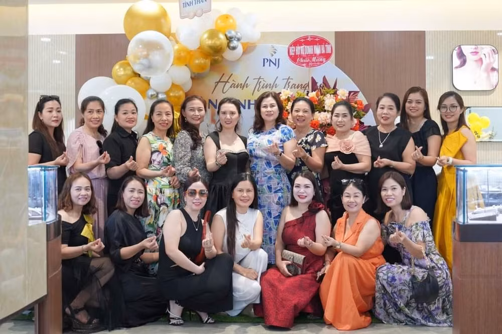 khai truong trung tam pnj new center chi nhanh ha tinh hinh 3