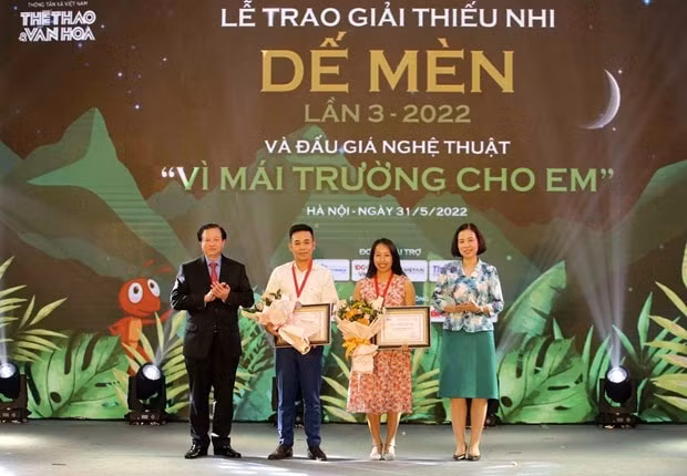 cong bo 10 tac pham lot vao chung khao giai thuong thieu nhi de men lan 4 hinh 1