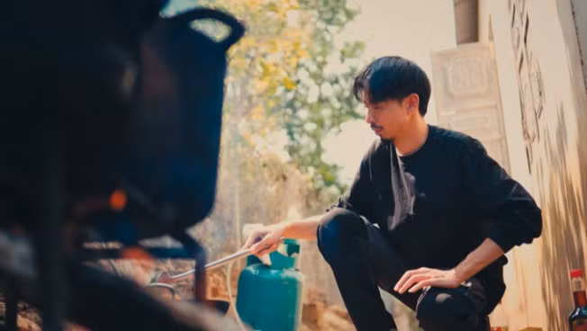den vau dem loi nhuan tu mv nau an cho em de xay truong cho cac em nho vung cao hinh 1
