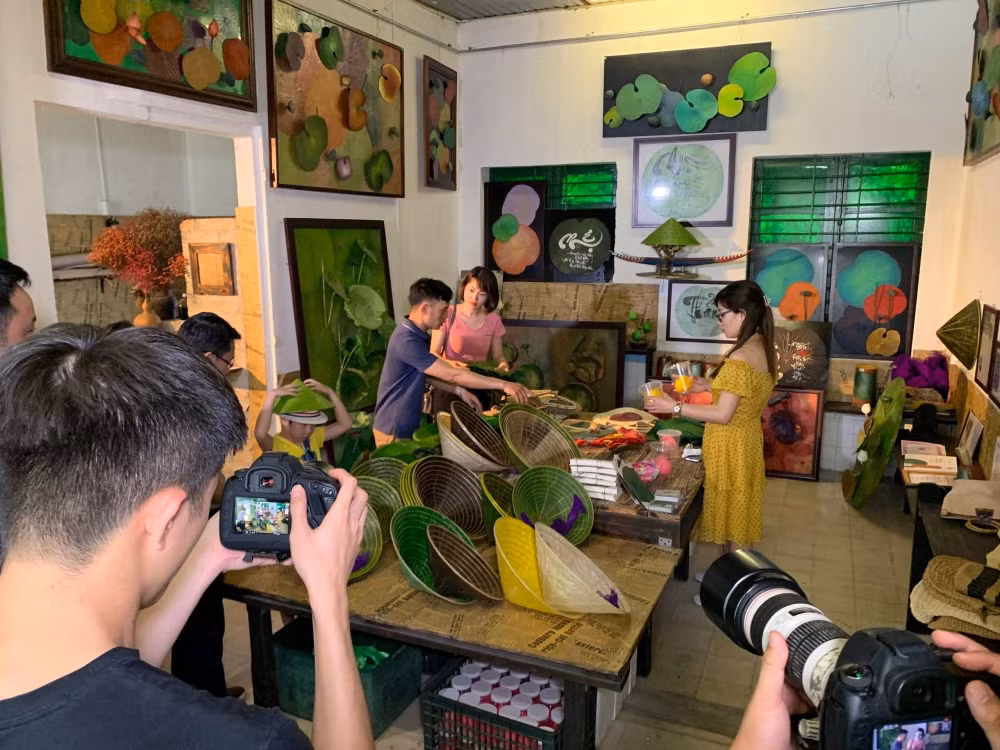 gap nguoi san xuat hon 1200 tap phim kham pha viet nam hinh 5