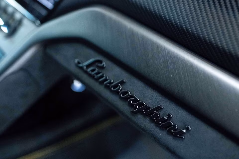 sieu suv lamborghini urus performante ra mat ban gioi han chi 40 chiec toan cau hinh 4