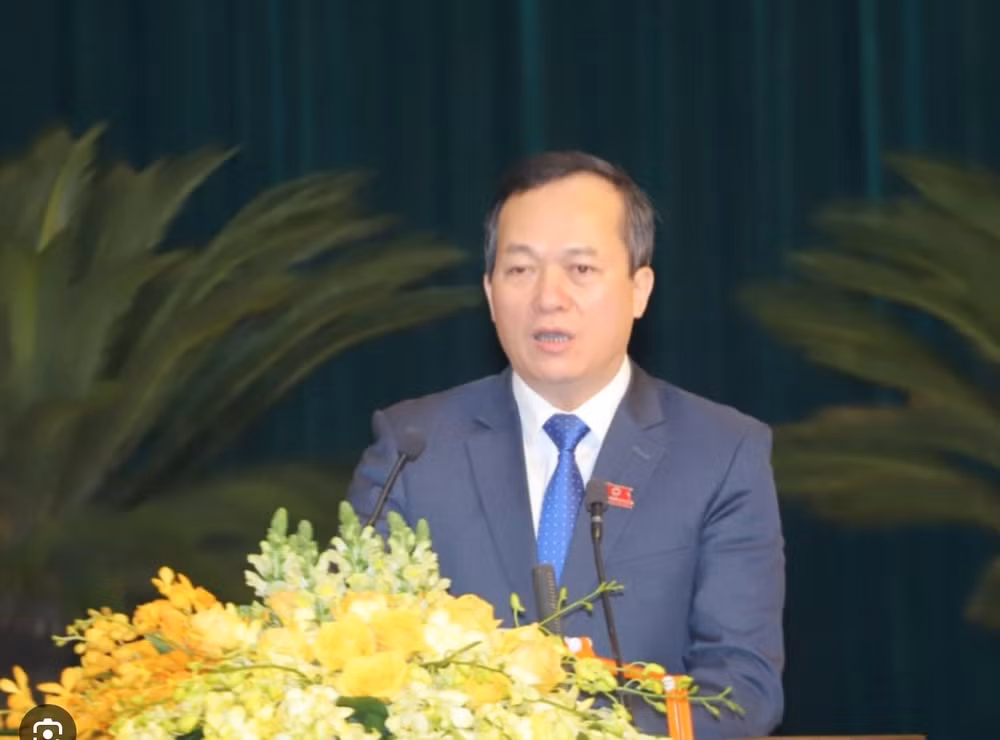 giam doc so y te thanh hoa duoc nghi huu truoc tuoi hinh 1