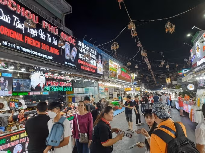 phu quoc neu cac nguyen nhan tim giai phap thu hut khach du lich hinh 1