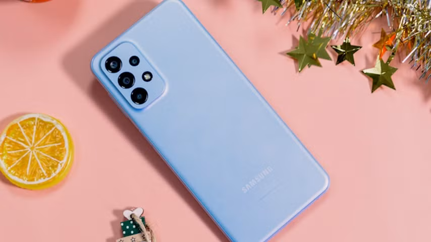 top smartphone gia re pin trau danh cho cac game thu hien nay hinh 4