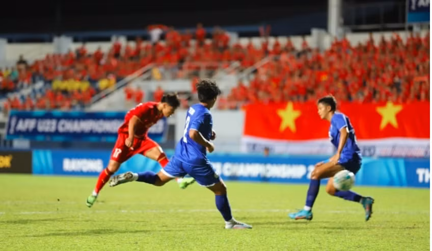 aff vinh danh 1 cau thu viet nam sau khi gianh ve vao ban ket u23 dong nam a hinh 1