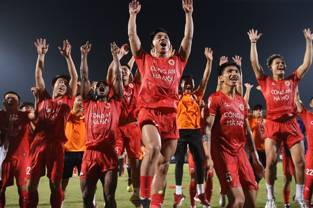 cau lac bo cong an ha noi vo dich giai vleague 2023 hinh 1