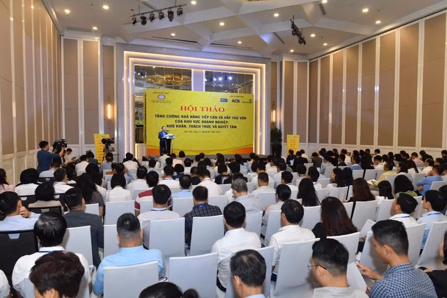 khoi thong dong tien cho doanh nghiep ngan hang vao cuoc chua du hinh 2