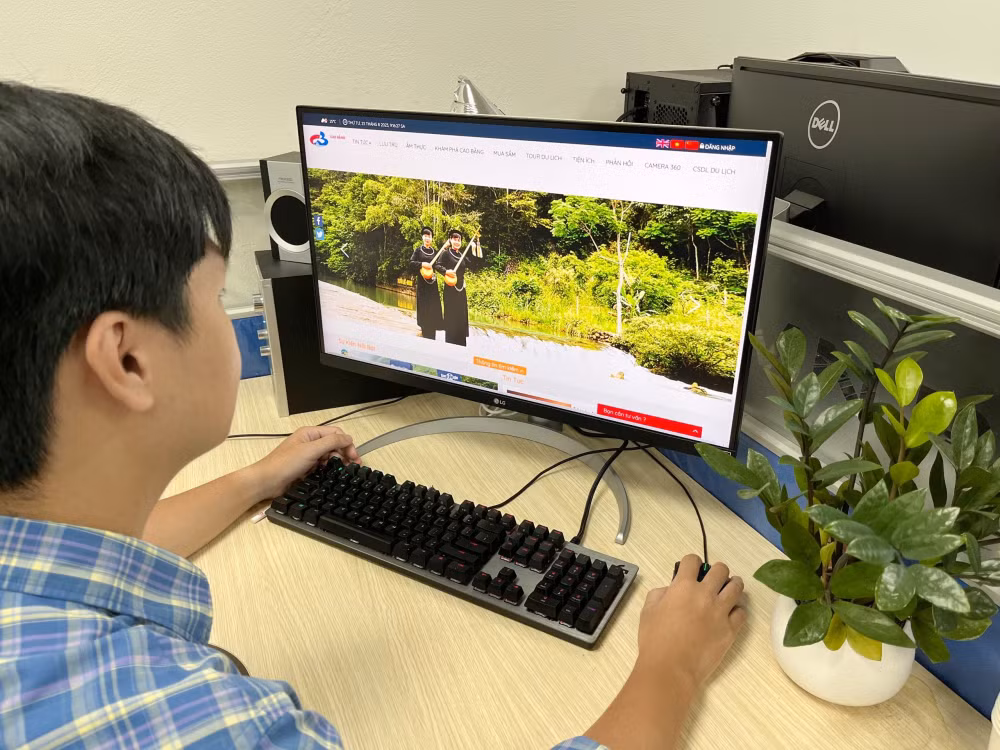 vnpt smart tourism cam nang du lich thoi cong nghe so hinh 2