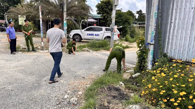 truy bat nam thanh nien chan dau oto tren quoc lo dam 1 nguoi tu vong hinh 1