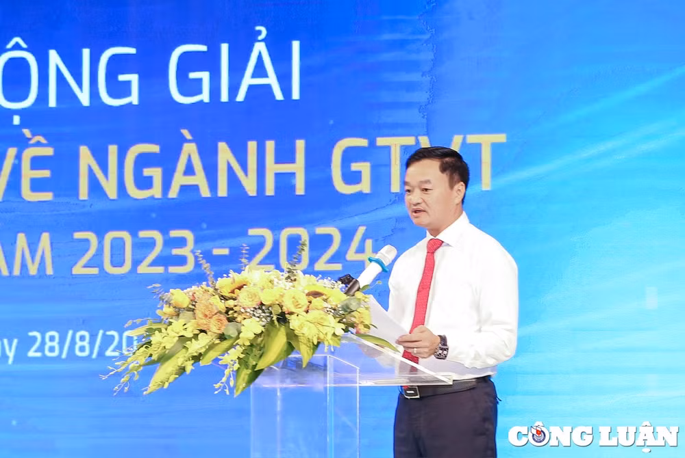 that chat moi quan he gan bo giua bo giao thong van tai va cac co quan bao chi phong vien nha bao hinh 2