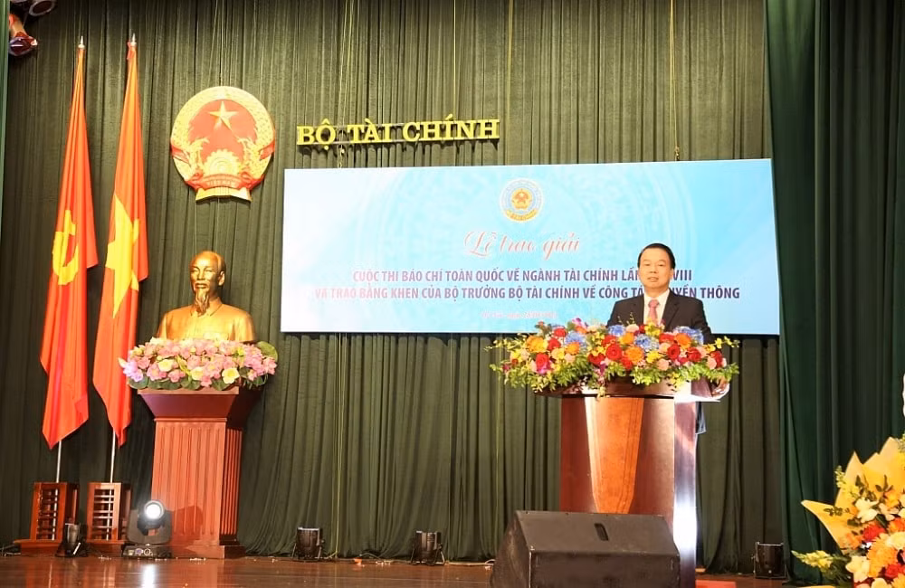trao giai cuoc thi giai bao chi toan quoc ve nganh tai chinh lan thu viii nam 2023 hinh 3