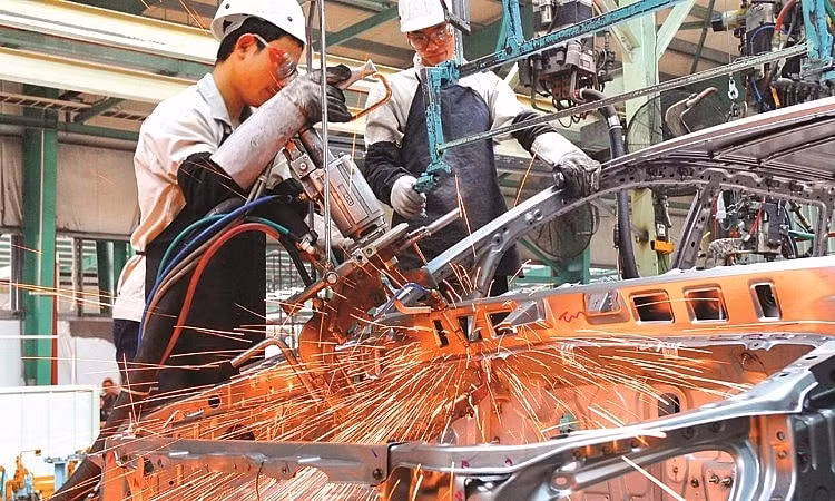 fdi dang tang singapore dan dau trong cac nuoc dau tu vao viet nam hinh 1
