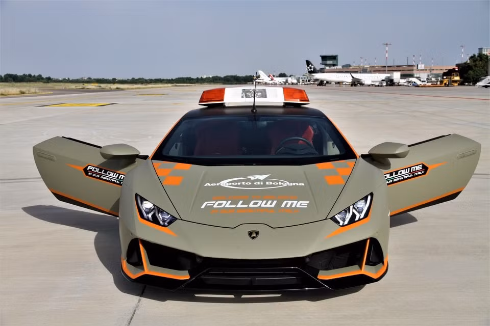 Siêu xe Lamborghini Huracan Evo. Ảnh: Carscoops