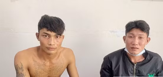 Hai đối tượng tại cơ quan Công an.