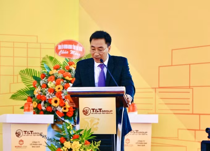 Ông Nguyễn Anh Tuấn - Phó TGĐ Tập đoàn T&T Group phát biểu tại lễ khởi công dự án TTTM Đắk Mil.
