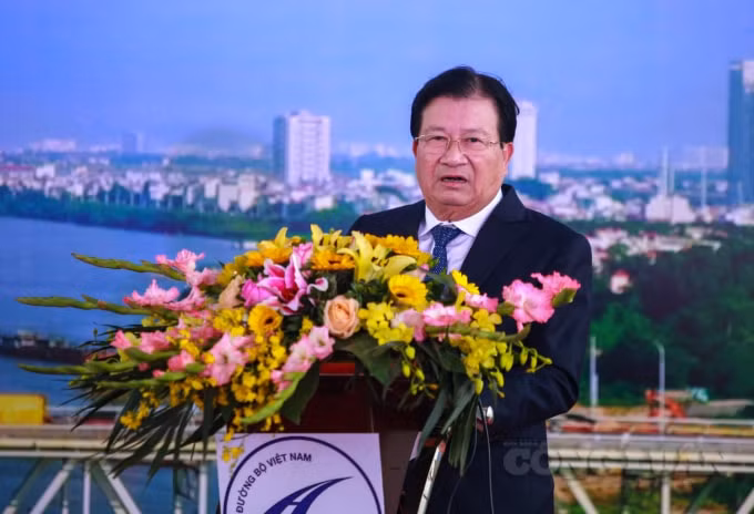 Phát biểu tại buổi lễ, Ủy viên Trung ương Đảng, Phó Thủ tướng Trịnh Đình Dũng đánh giá đây là dự án rất quan trọng, được hoàn thành vào đầu năm mới 2021. Việc phát triển hệ thống kết cấu hạ tầng đồng bộ, trong đó có hạ tầng giao thông và các đô thị lớn là một trong những đột phá chiến lược mà Đảng ta xác định trong thời kỳ CNH-HĐH, đưa nước ta trở thành một nước phát triển có thu nhập cao vào năm 2045.