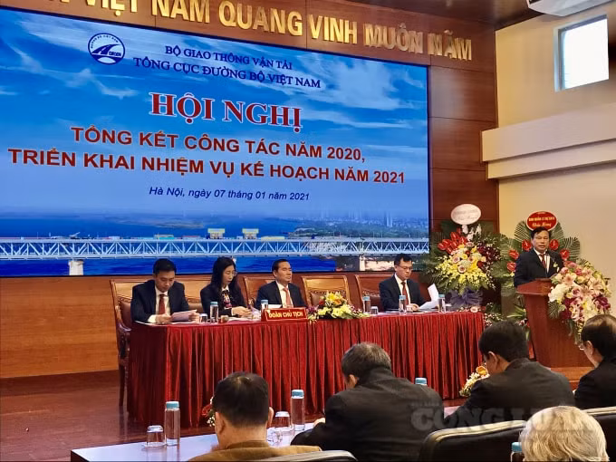 Quang cảnh hội nghị