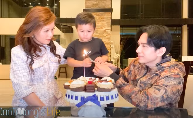Đan Trường từng đăng vlog mừng sinh nhật tuổi 45 cùng vợ con khiến khán giả bất ngờ