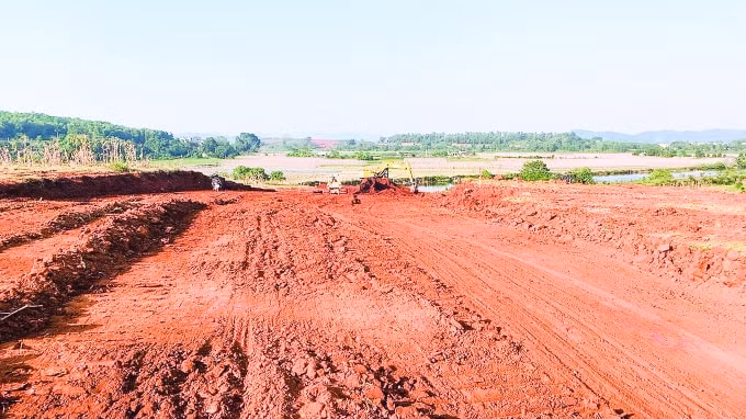 Dự án cao tốc Mai Sơn - Quốc lộ 45 đi qua địa phận hai tỉnh Ninh Bình và Thanh Hóa có chiều dài khoảng 63,3 km.