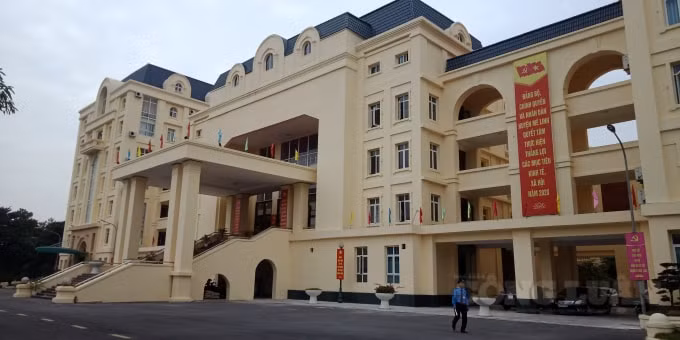 UBND huyện Mê Linh, TP. Hà Nội chưa thể cung cấp thông tin cho báo chí.